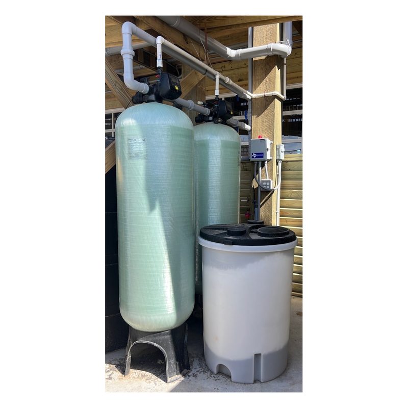 [HN-WS224-SOFT] WS2 EE Water Softener, 10 Cubic Foot Complete System W/ 500L Brine Tank and Meter